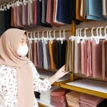 10 Cara Mengembangkan Usaha Toko Hijab yang Baru Merintis